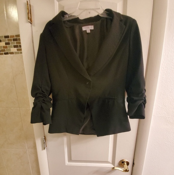 Black blazer - Picture 1 of 7